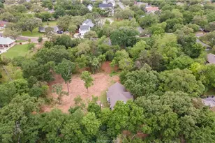 400 Suffolk Ave, College Station, TX 77840 - Photo 3