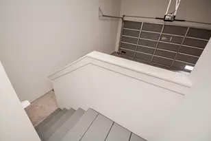 6017 Cypress St, Houston, TX 77074 - Photo 27