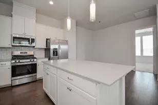 6017 Cypress St, Houston, TX 77074 - Photo 11