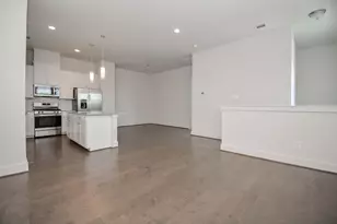 6017 Cypress St, Houston, TX 77074 - Photo 9