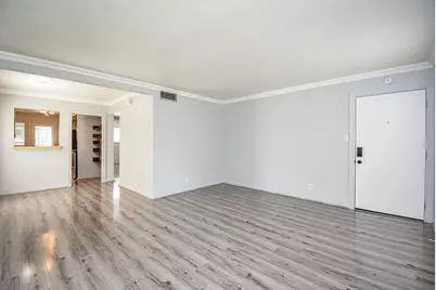 5202 Arboles Drive #3, Houston, TX 77035 - Photo 5