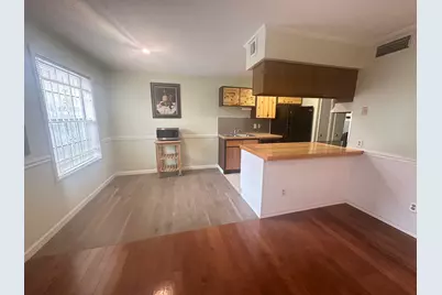 2750 Holly Hall Street #403, Houston, TX 77054 - Photo 3
