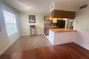 2750 Holly Hall St, Houston, TX 77054 - Photo 3