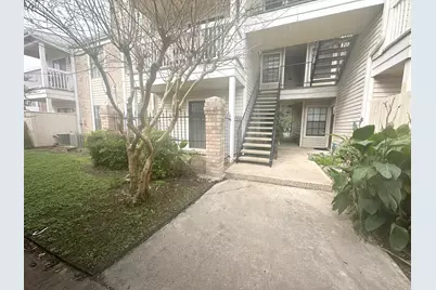 2750 Holly Hall Street #403, Houston, TX 77054 - Photo 19