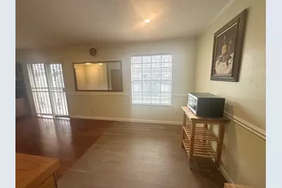 2750 Holly Hall Street #403, Houston, TX 77054 - Photo 7