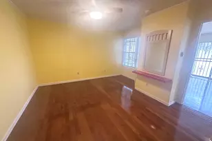 2750 Holly Hall St, Houston, TX 77054 - Photo 15
