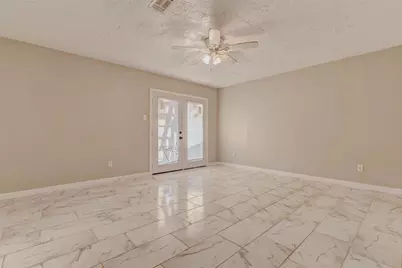 8622 Connaught Garden Drive, Houston, TX 77083 - Photo 9