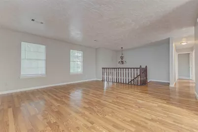 8622 Connaught Garden Drive, Houston, TX 77083 - Photo 25
