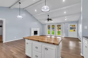 254 Point Clear Dr, Conroe, TX 77304 - Photo 13