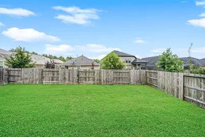 262 Pleasant Hill Way, Conroe, TX 77304 - Photo 13