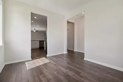 15463 Maple Terrace Drive, Conroe, TX 77303 - Photo 5