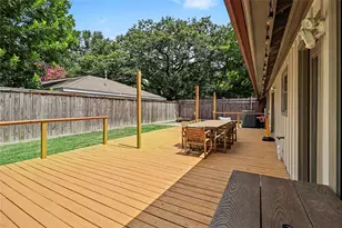 2303 Bron Holly Dr, Houston, TX 77018 - Photo 25