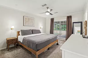 2303 Bron Holly Dr, Houston, TX 77018 - Photo 13