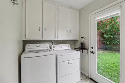 2303 Bron Holly Drive, Houston, TX 77018 - Photo 21