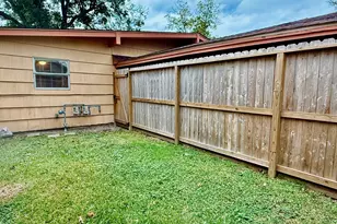 4622 Michaux St, Houston, TX 77009 - Photo 15