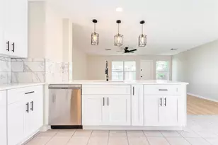 5318 Cilantro Ln, Baytown, TX 77521 - Photo 21