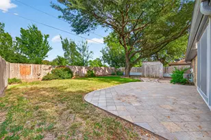 7522 Flair Oaks Dr, Houston, TX 77040 - Photo 17