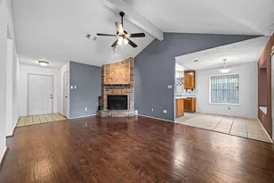 7522 Flair Oaks Dr, Houston, TX 77040 - Photo 5