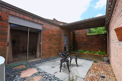 107 Manor Place, Lake Jackson, TX 77566 - Photo 17