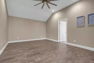 11506 Faulkey Gully Cir, Houston, TX 77070 - Photo 29