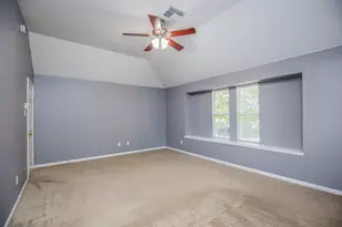 18 Bowie Bend Ct, Conroe, TX 77385 - Photo 23
