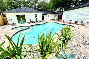 2511 Briarpark Dr, Houston, TX 77042 - Photo 45