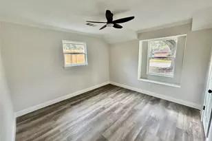 2511 Briarpark Dr, Houston, TX 77042 - Photo 23