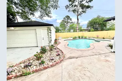 2511 Briarpark Drive, Houston, TX 77042 - Photo 47