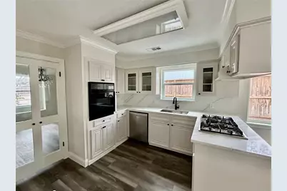 2511 Briarpark Drive, Houston, TX 77042 - Photo 17