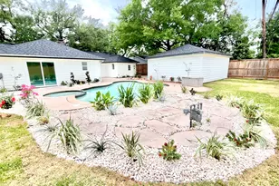 2511 Briarpark Dr, Houston, TX 77042 - Photo 43