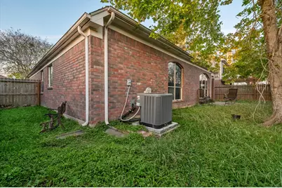 4805 Chrissie Drive, Pearland, TX 77584 - Photo 25