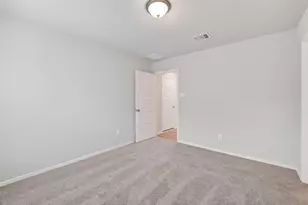2115 Spring Hollow Dr, Baytown, TX 77521 - Photo 25