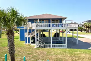 973 Marlin Dr, Crystal Beach, TX 77650 - Photo 35