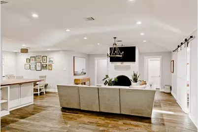 3010 Broadmoor Drive, Sugar Land, TX 77478 - Photo 7