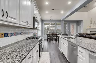 27927 Coulter Dr, Spring, TX 77386 - Photo 15