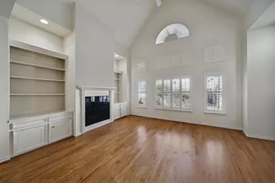 5531 Cornish Street, Houston, TX 77007 - Photo 1