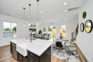 2436 Harrington St, Houston, TX 77026 - Photo 13