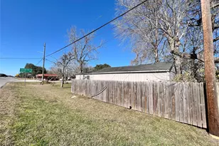 6321 Tacquard Dr, Hitchcock, TX 77563 - Photo 3