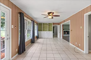 1311 Lamar Dr, La Marque, TX 77568 - Photo 9