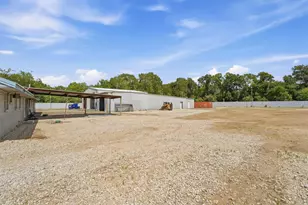8438 Windfern Rd, Houston, TX 77064 - Photo 17