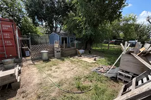 818 E 40th St, Houston, TX 77022 - Photo 11