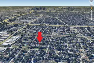 818 E 40th St, Houston, TX 77022 - Photo 13