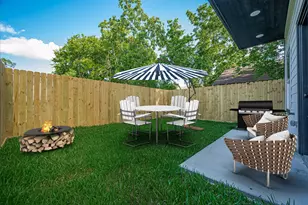 6747 Liverpool St, Houston, TX 77021 - Photo 3