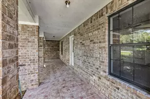 17202 N Main St, Alvin, TX 77511 - Photo 5