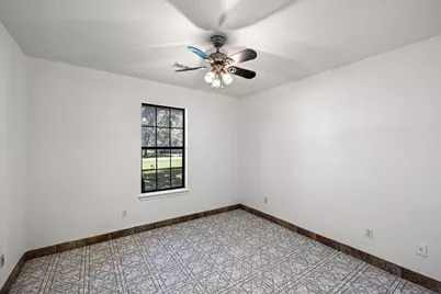 17202 N Main Street, Alvin, TX 77511 - Photo 29