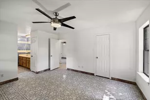17202 N Main St, Alvin, TX 77511 - Photo 21