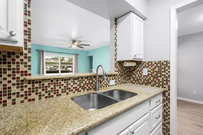 3500 Tangle Brush Drive #21, The Woodlands, TX 77381 - Photo 11