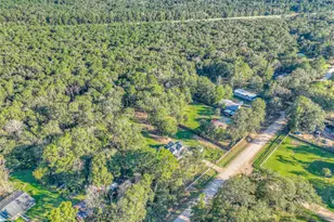 420 Oak Forest Dr, Shepherd, TX 77371 - Photo 39