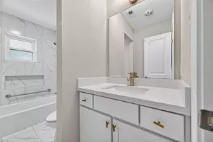 29902 E Hawthorne Dr, Spring, TX 77386 - Photo 27