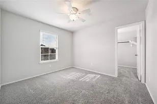 9295 Inland Leather Ln, Conroe, TX 77385 - Photo 13